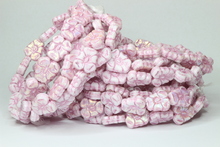 Pansy 13x11mm shine / AB / pink